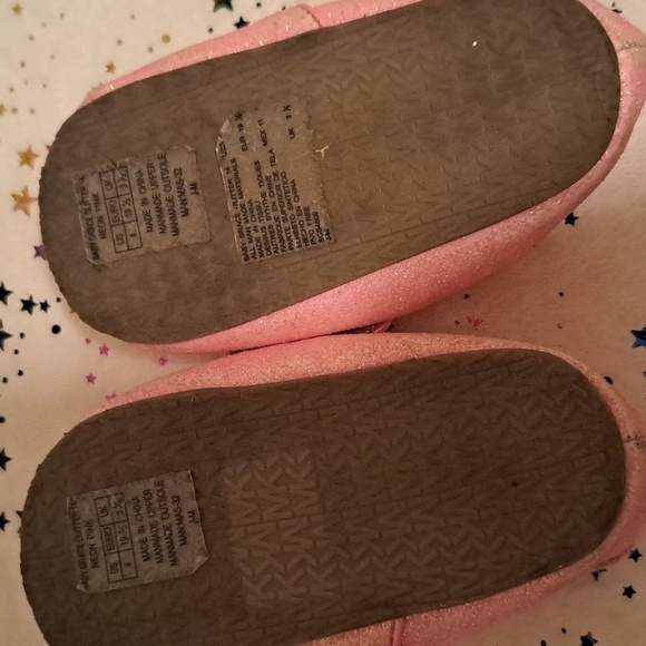 Michael kors shoes for toddler - Picture 3 of 3